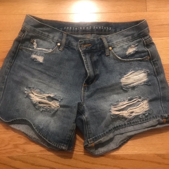 Jean shorts - Picture 1 of 3